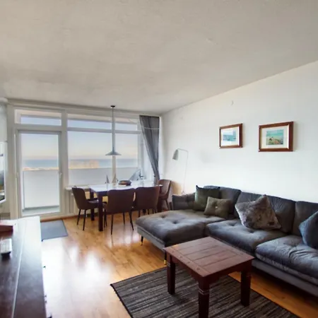- Haus A, App 0a0703 *